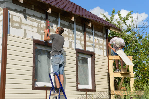 How To Choose The Right Materials for Your Siding Installation in 'Bear Creek, FL